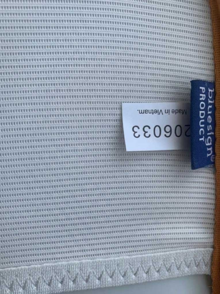 sewn-in tracking label with batch and date sewn-in tracking label with batch and date
